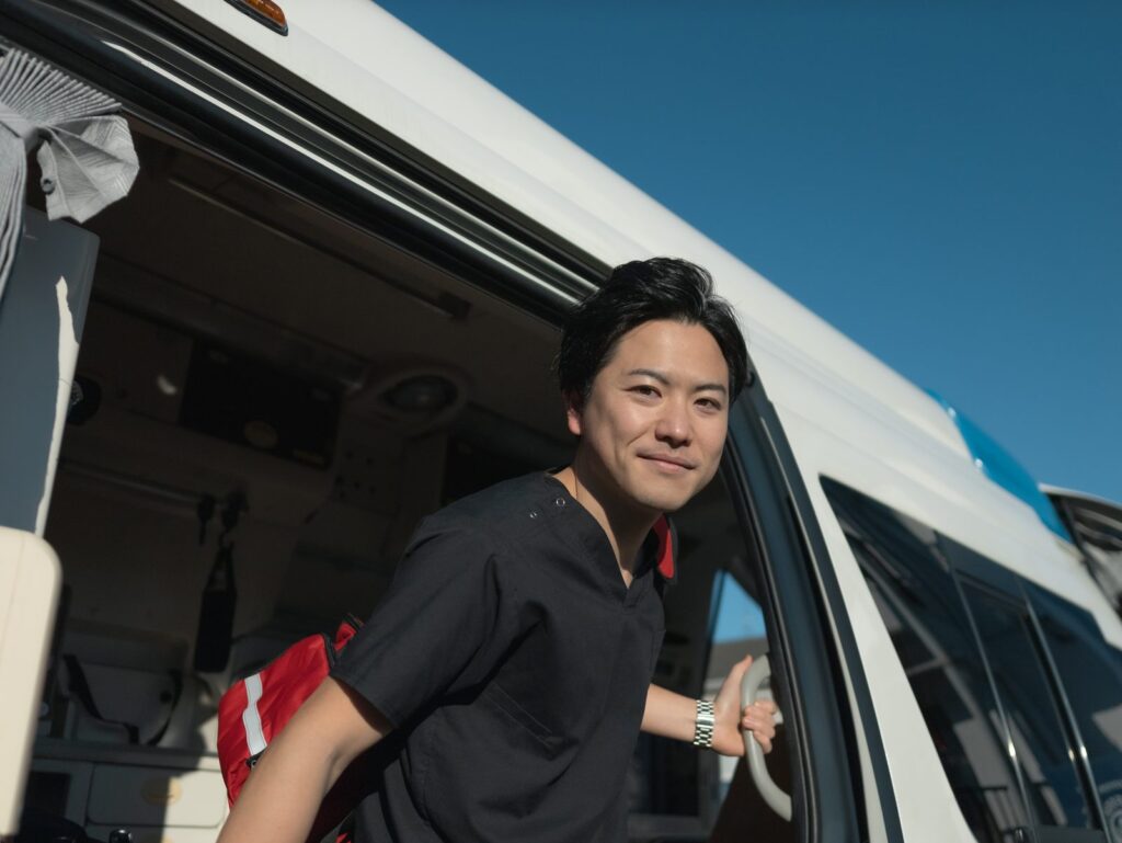 監修者の塚本昂平（看護師）